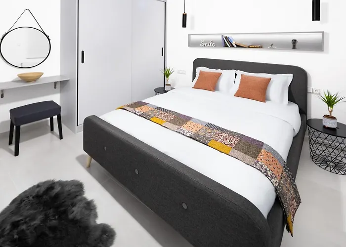 Andos Cozy & Luxury Upgraded s